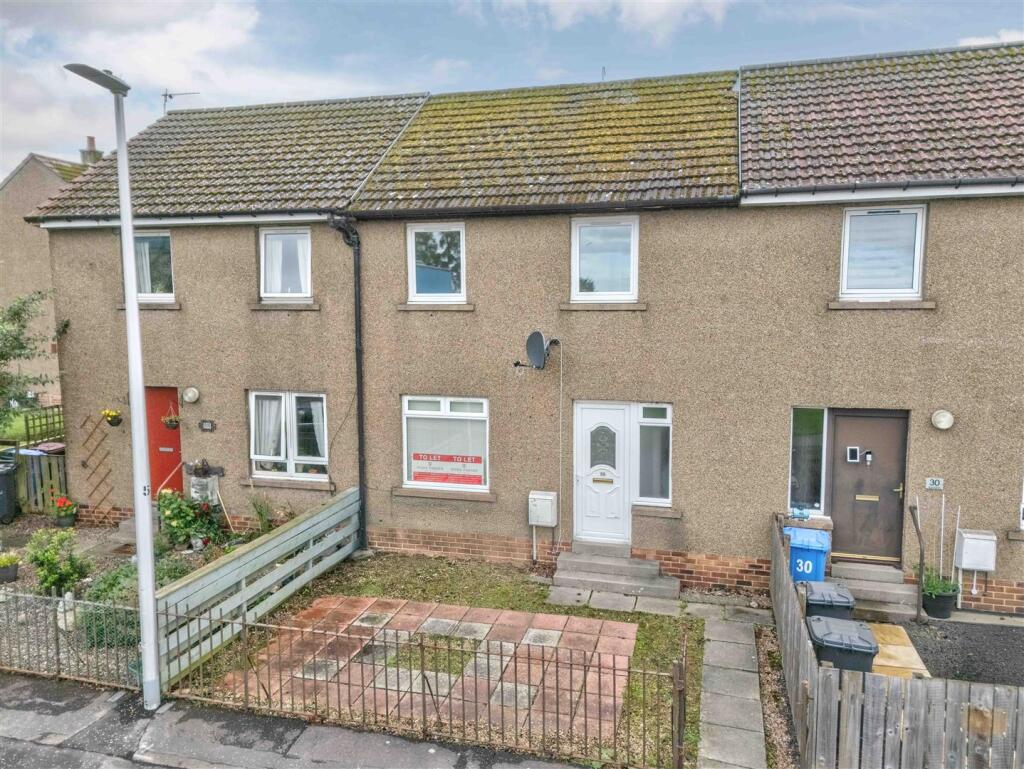 28 Emmock Place Dundee RENTAL-13.JPG