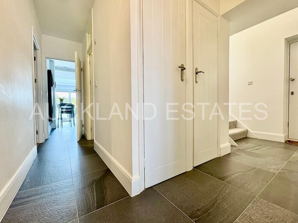 image00028-175809...