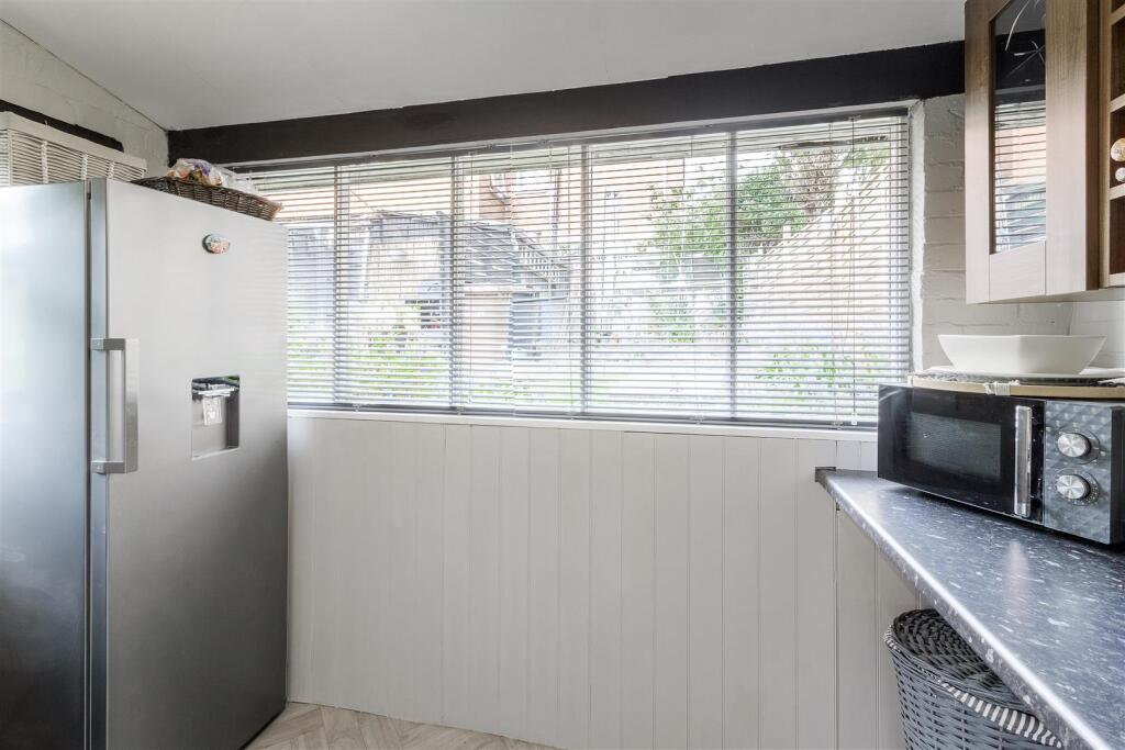 Utility Area &amp; WC