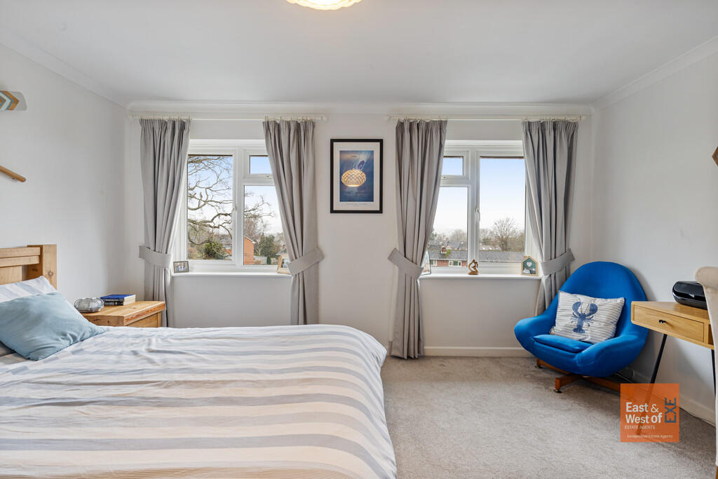 A09 - 44 Altamira...