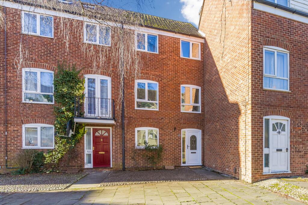West St. Helen Street, Abingdon, OX14