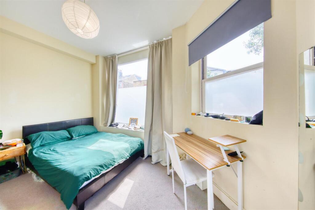 Bedroom 2.jpg