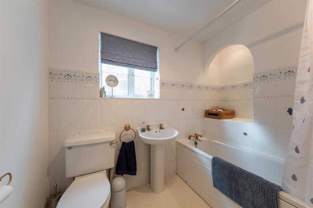 4 Knightsbridge Avenue-028.jpg