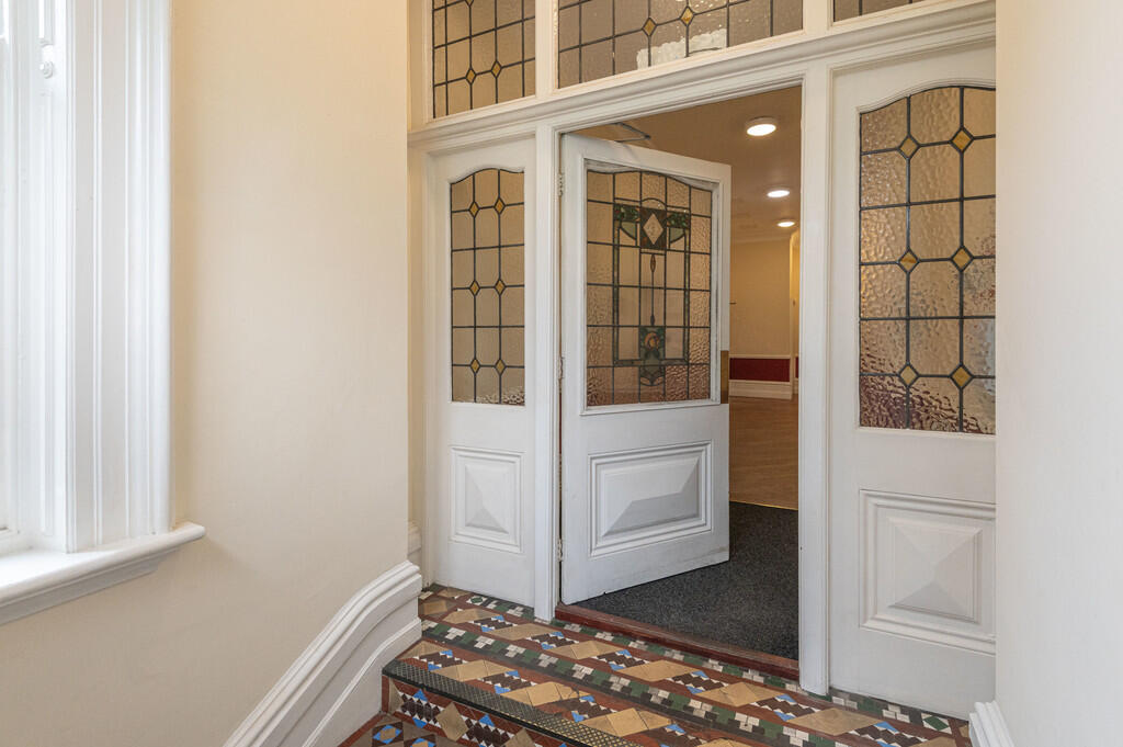 31 - 2 Breman Hou...