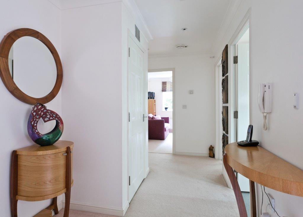 Hallway-reception