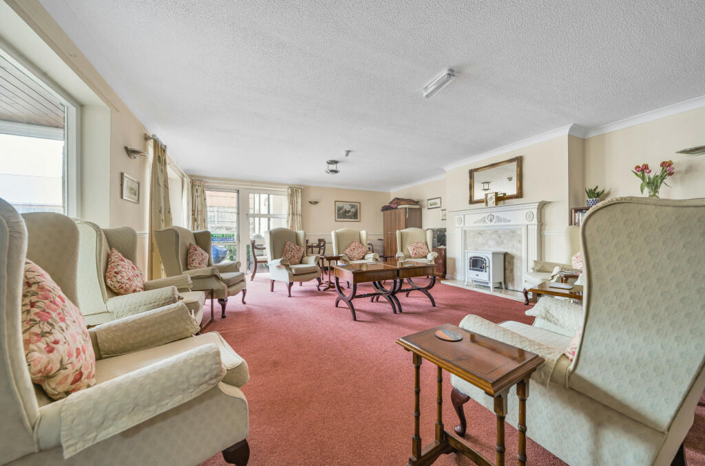 Communal Lounge