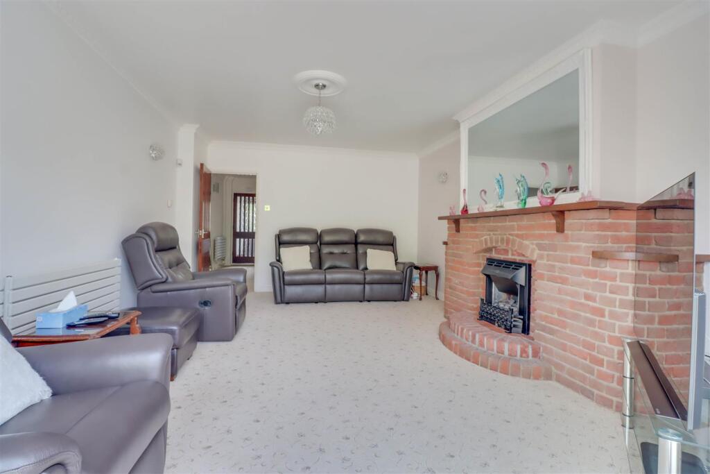 78 GRANGE AVENUE INSIDE-18.jpg