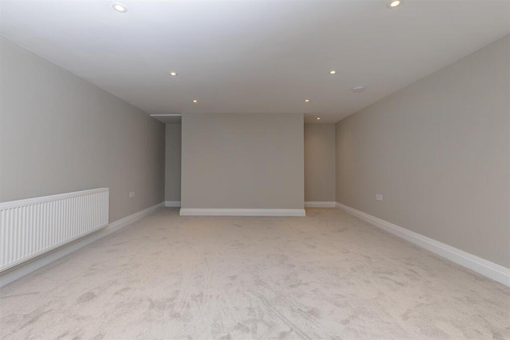 Bedroom Five/Playroom/Home Office