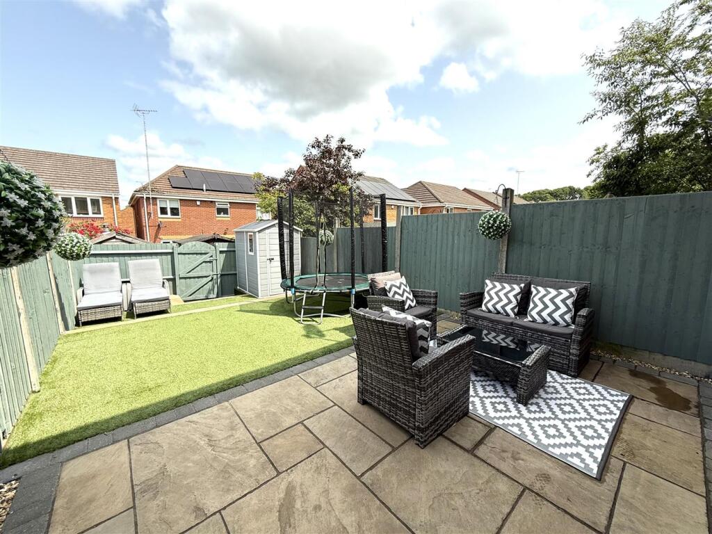 5 york close rear.jpeg