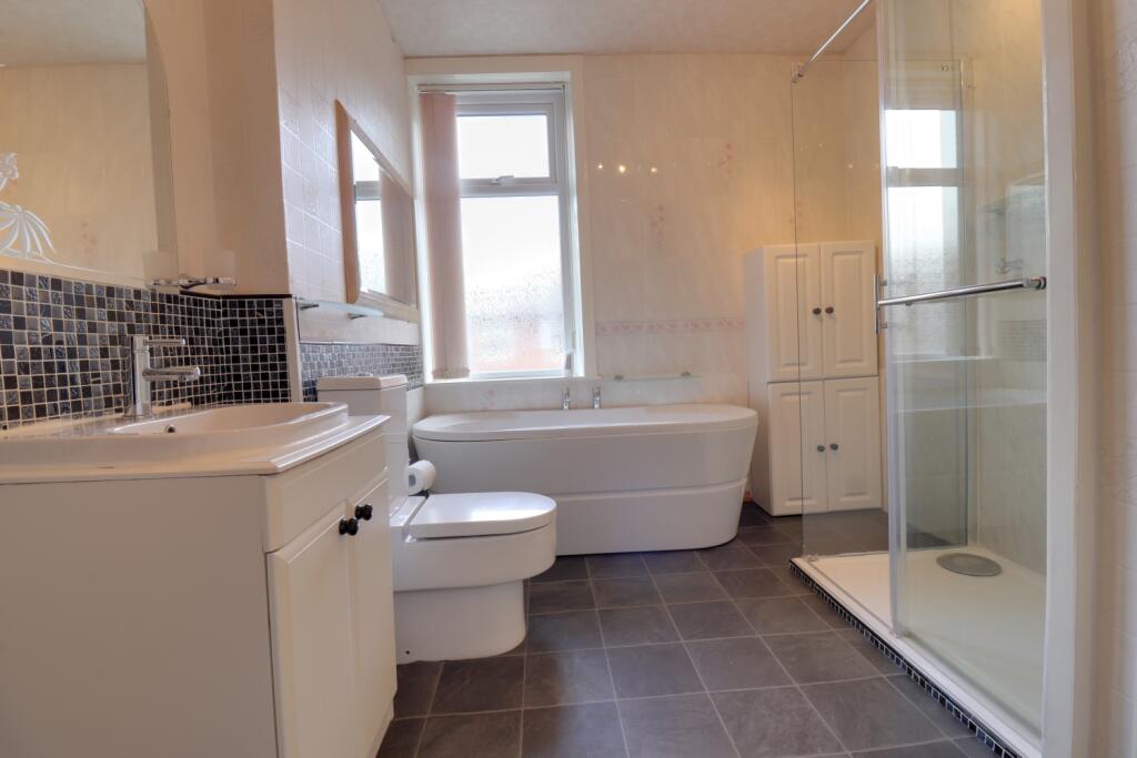 Family bathroom