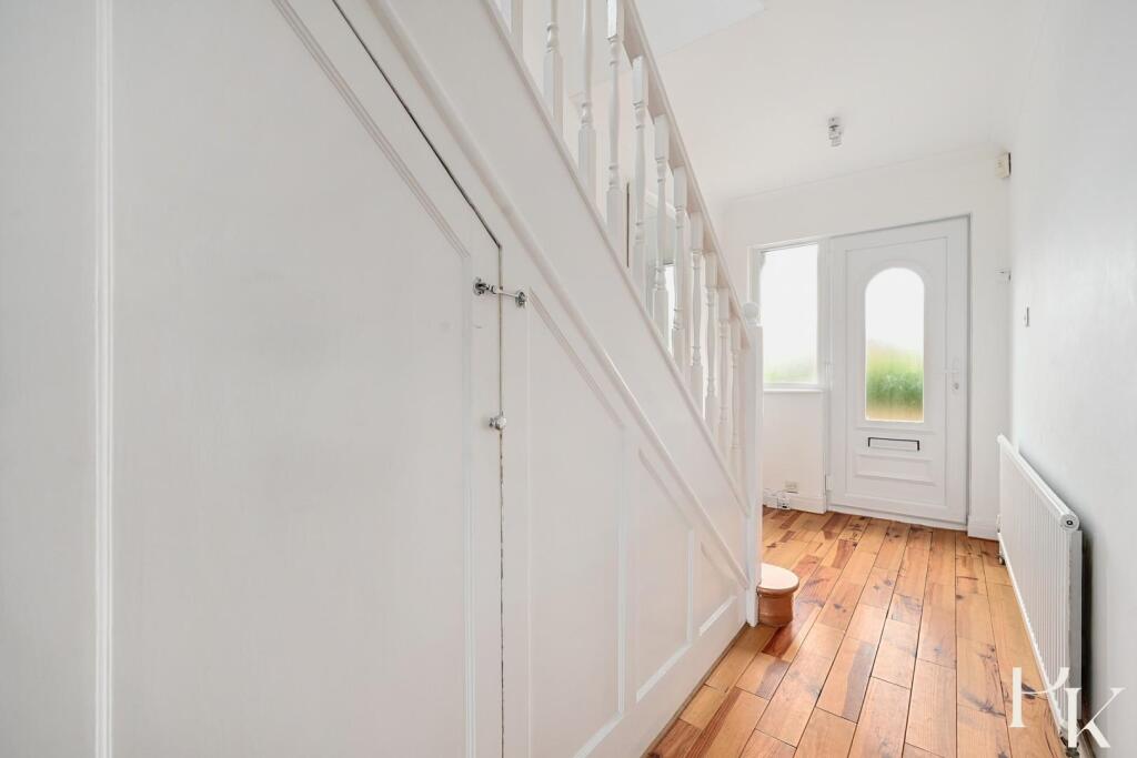 85-holmes-avenue-bn3 (11).jpg