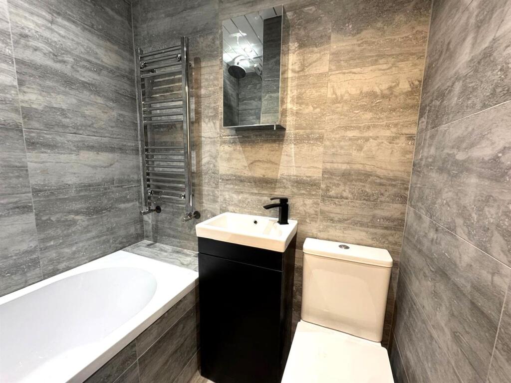 PHOTO-2025-08-19-14-25-14 15.jpg