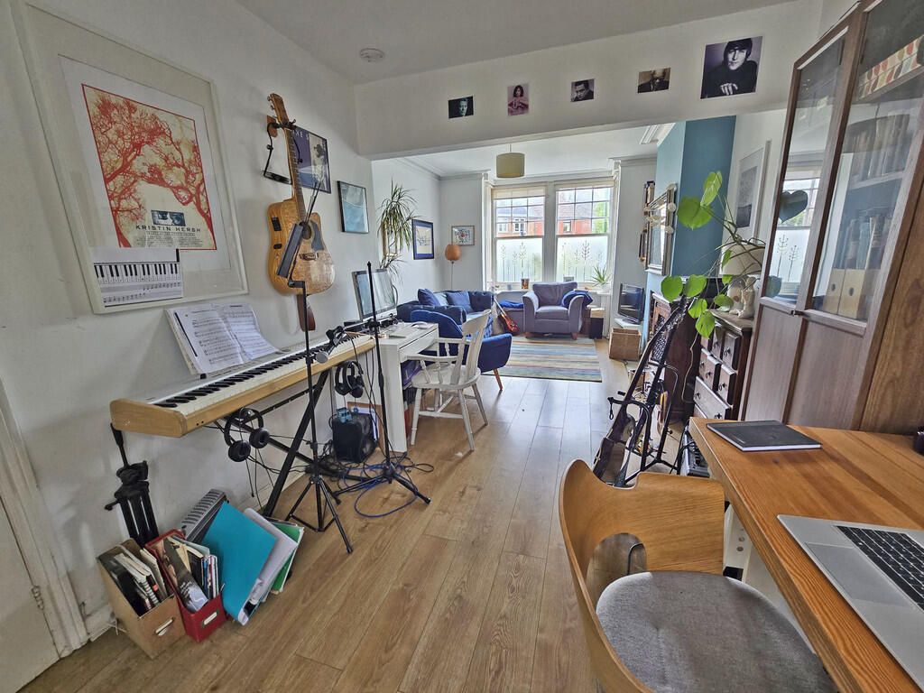Living room (1)