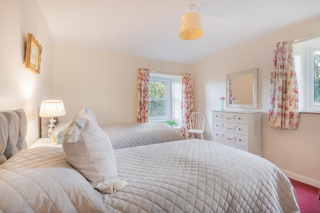 Belle Grove - Bedroom Two