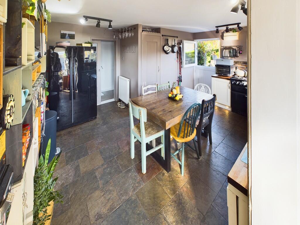 CAM03522G0-PR0165...