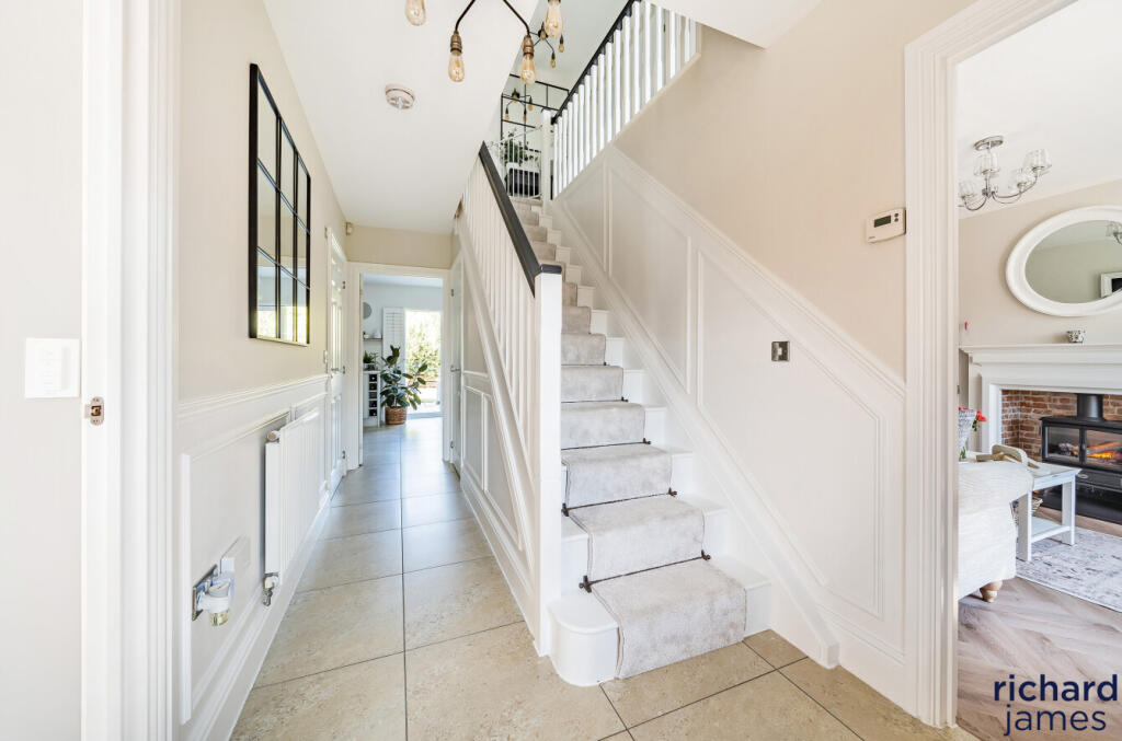 33b6e623-3d6d-40f...