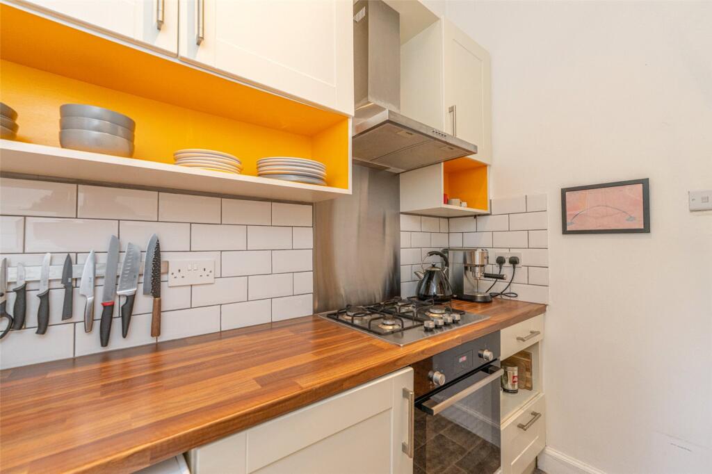 Kitchen Alt