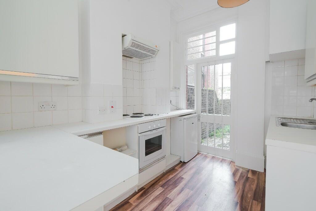 Fulham Park Gardens, London, SW6