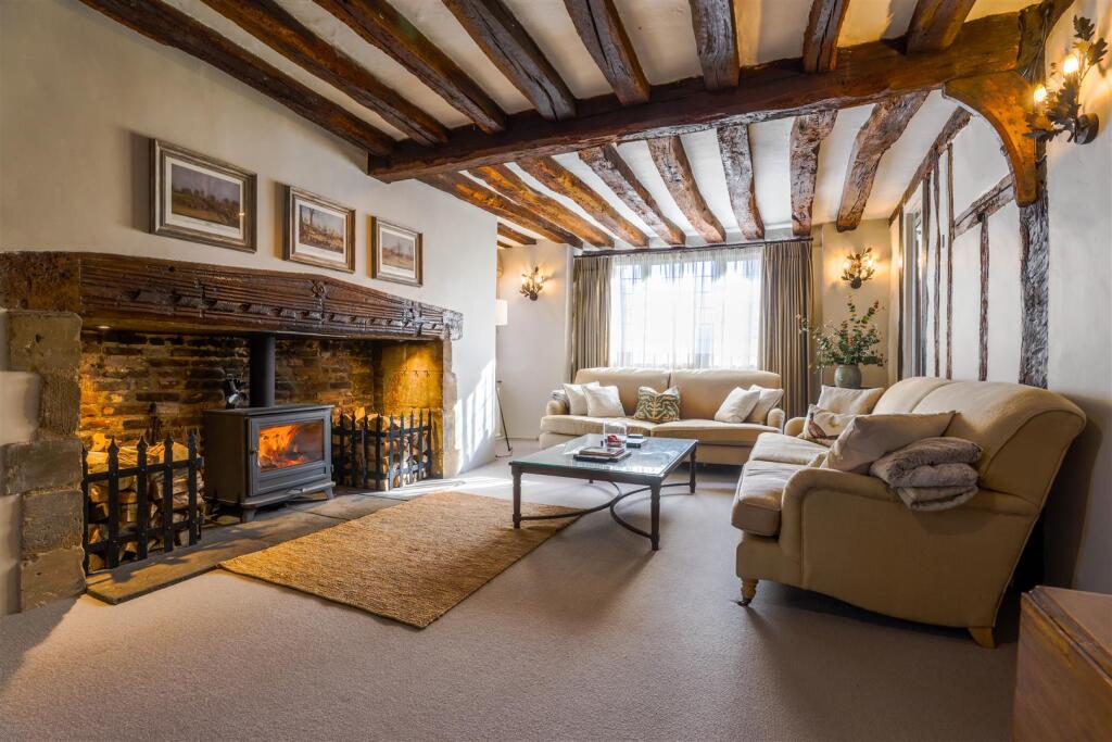 63 Whiting Street [Sitting Room] 01.jpg