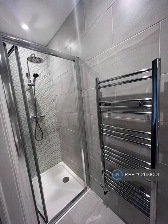 Newly Refurbished En-Suite