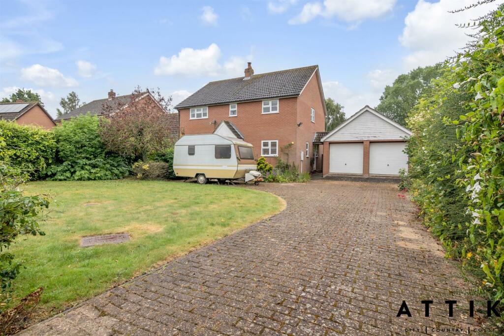 Lenten House (2).jpg