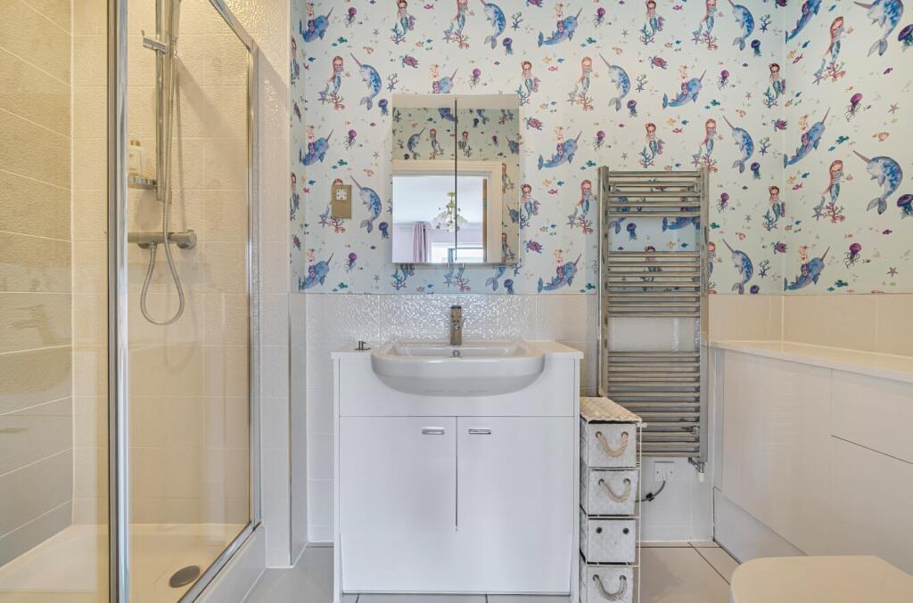 1357526-21-68cd2888aff4b-ARW .jpg