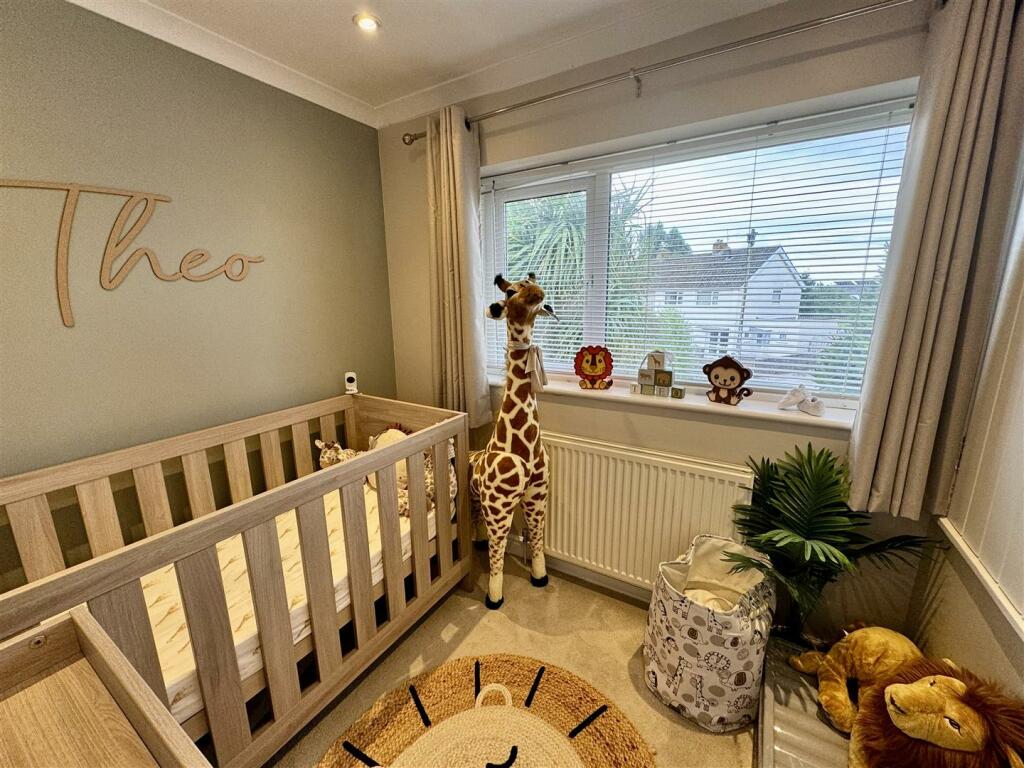 BEDROOM 3