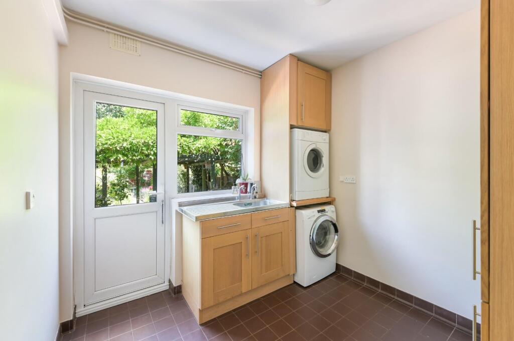 HOLMWOOD ROAD, (16).jpg