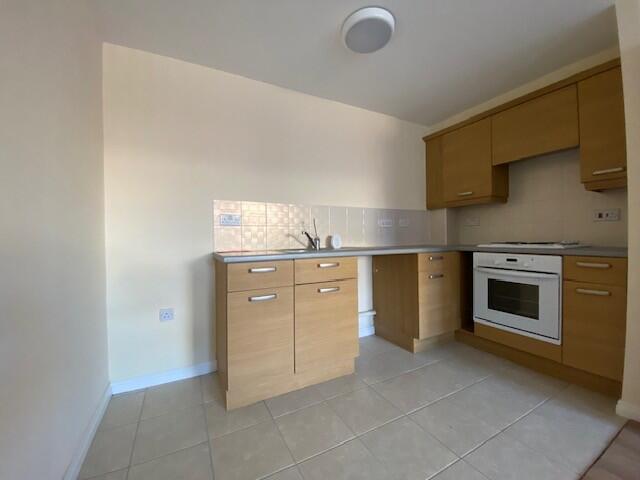 KITCHEN T202504071330.jpg