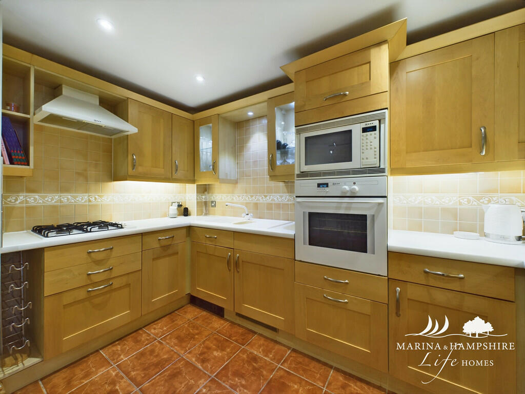 CAM03691G0-PR0023...