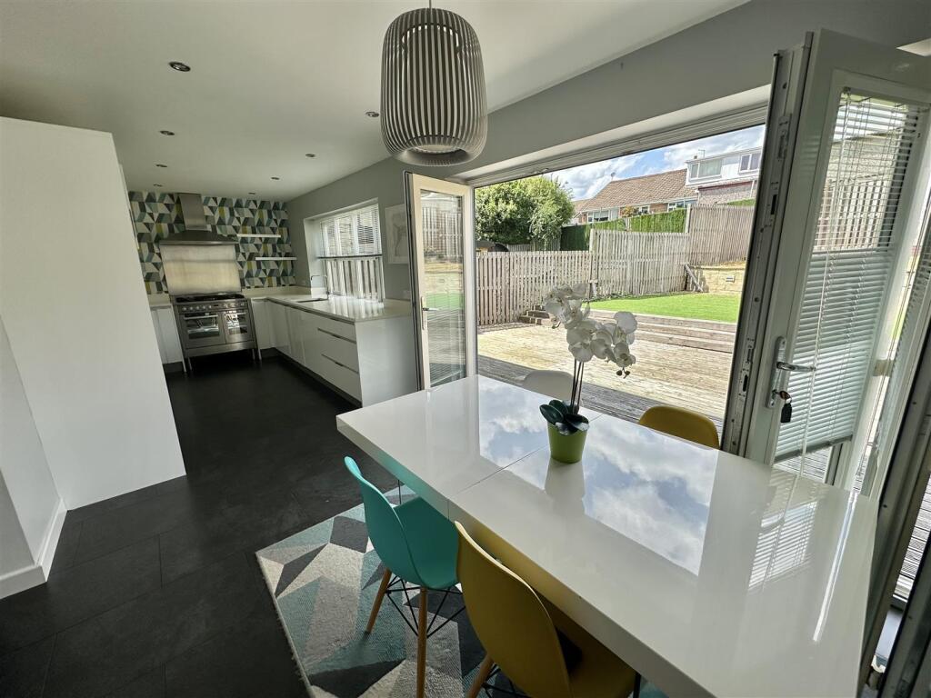 Bramleys Estate Agents - Abbey Close - Mirfield  (