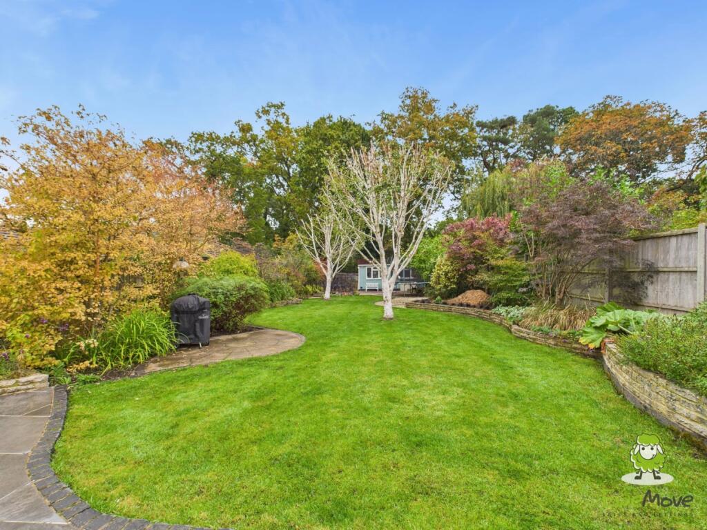 EweMove Estate Agents Basingstoke - Kings Road 