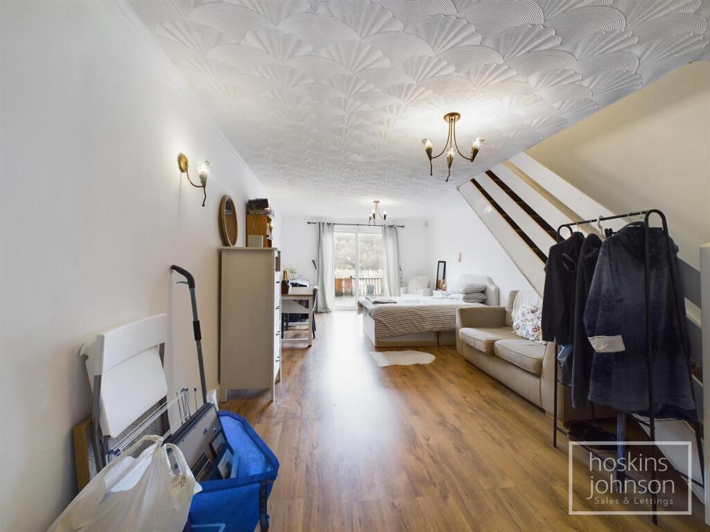 Living Room/Bedroom 3