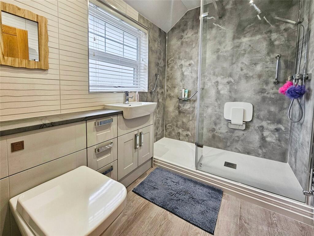 Shower Room/W.C