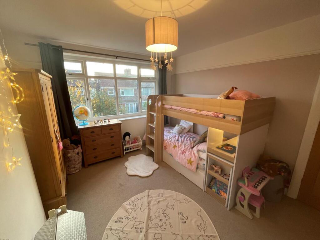 brookfield ave 4.jpg