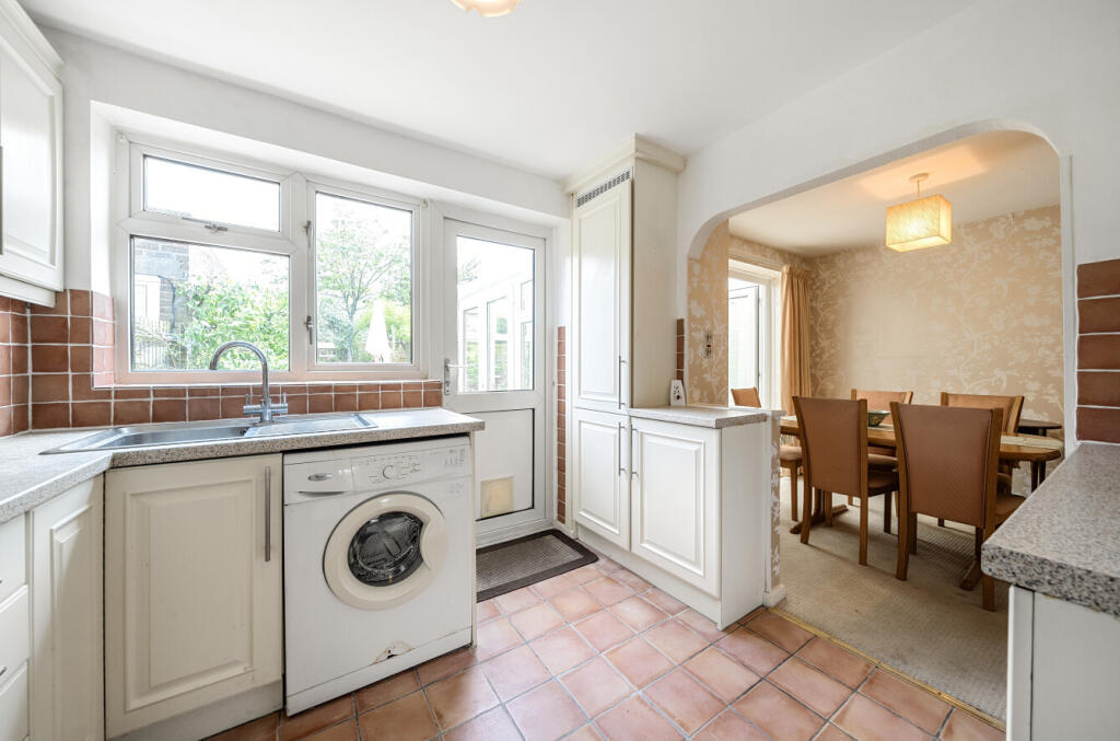 1320586-17-6876a7...