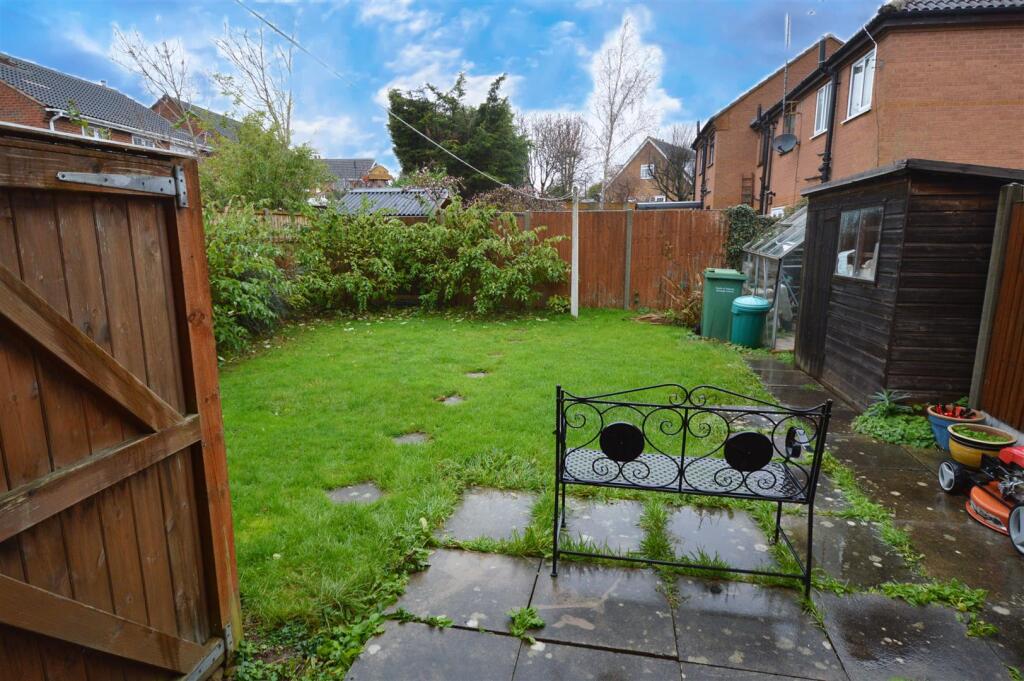 garden1.jpg