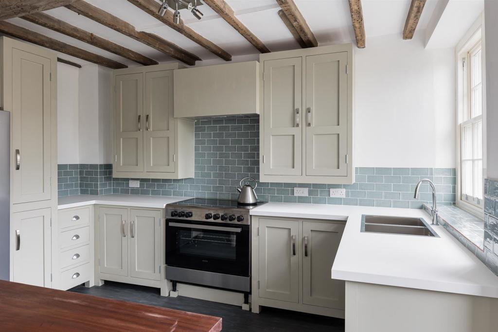 Kitchen/Breakfast
