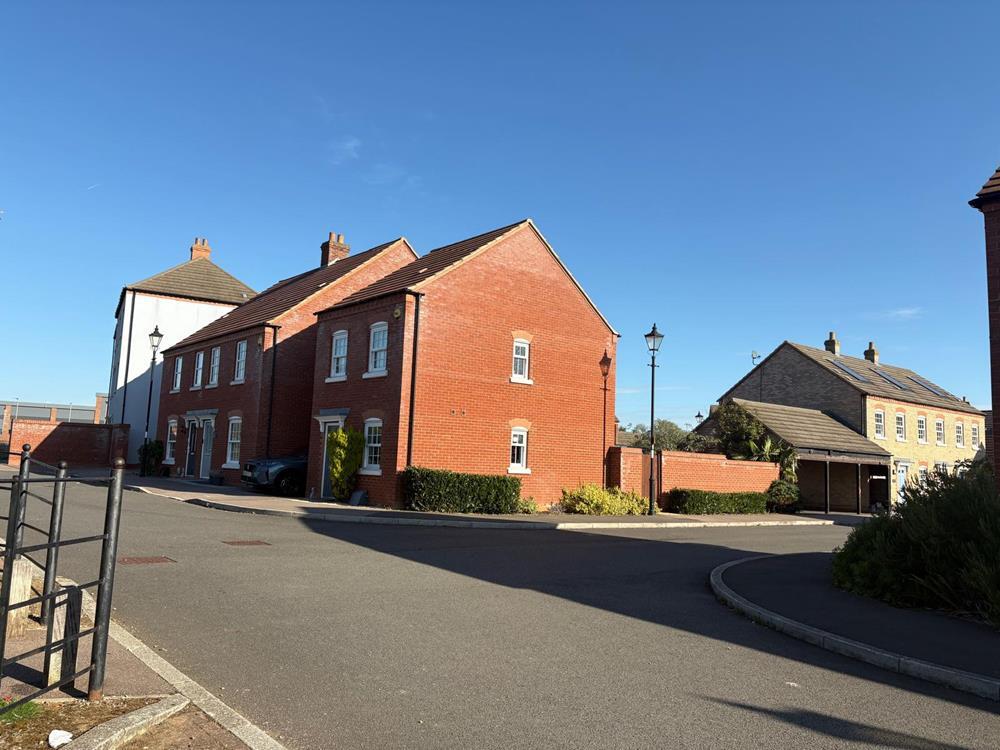 PHOTO-2025-09-30-12-50-43 (1)