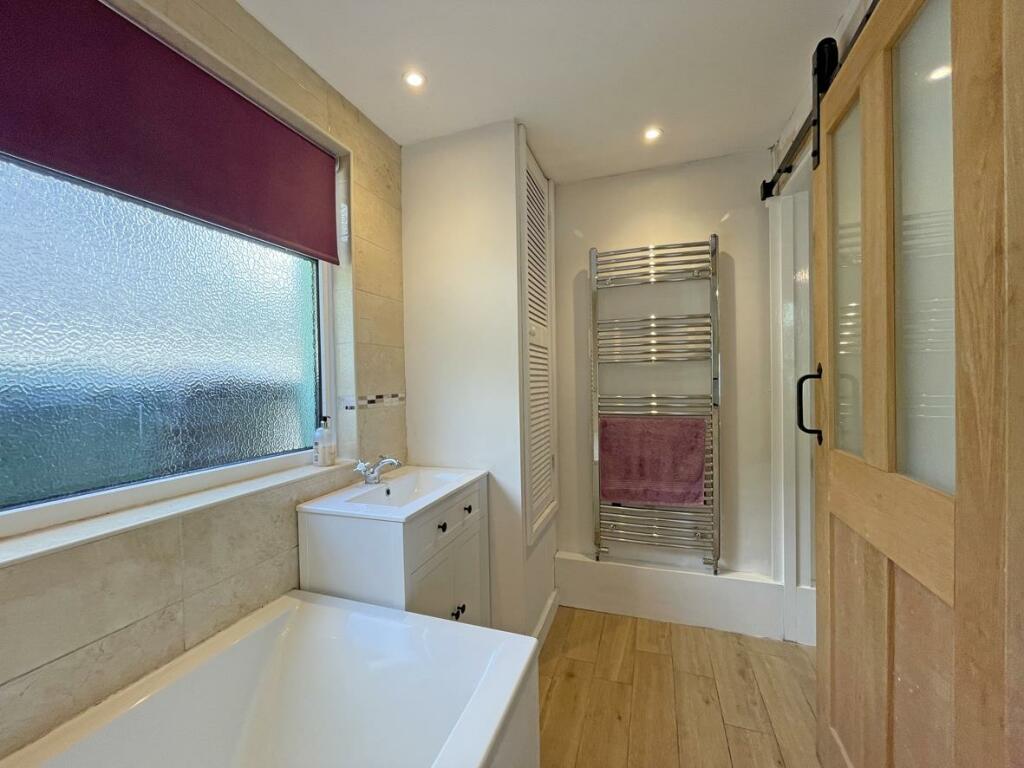 Hollow Hayes 1 - Downstairs Bathroom 2.jpg