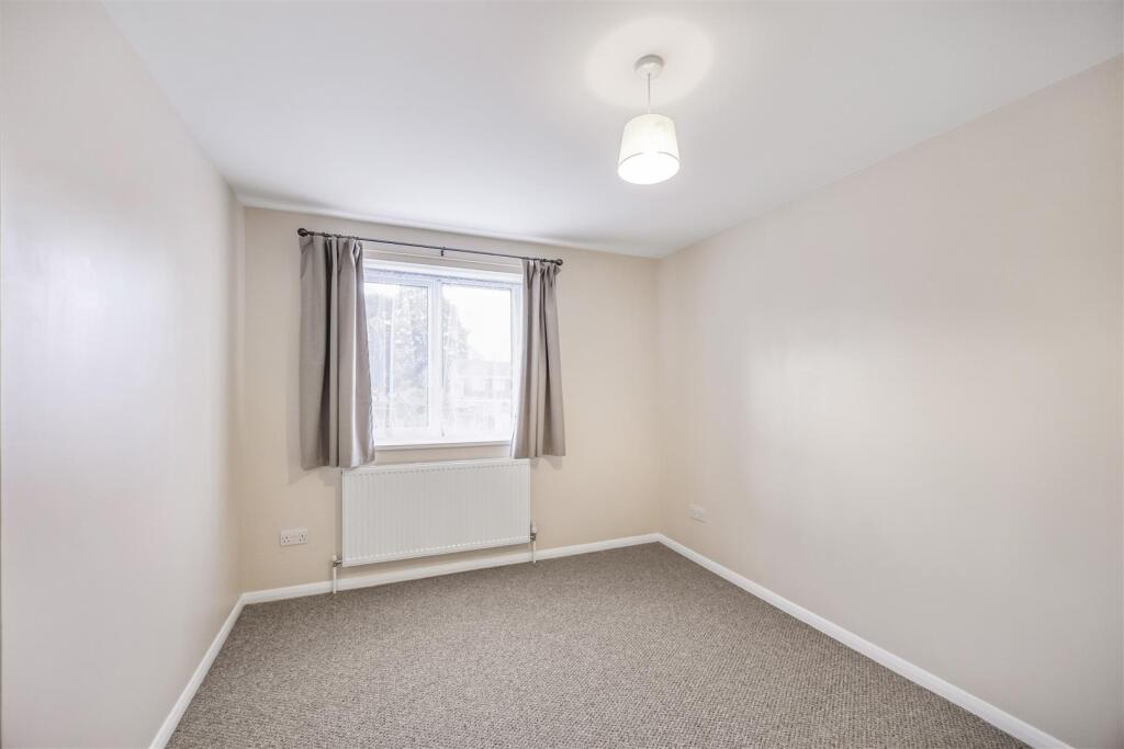 Bedroom 2.jpg