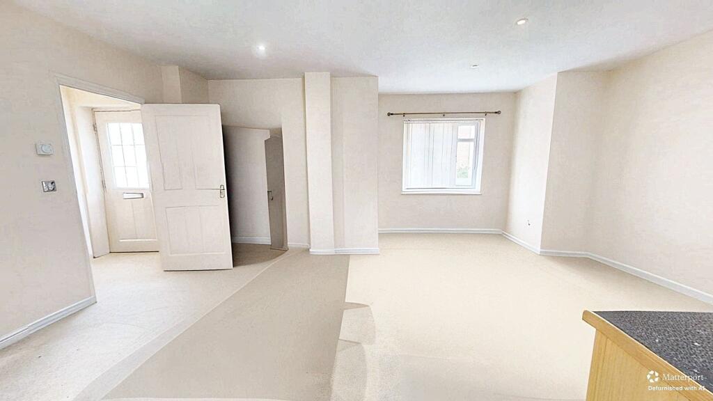 Lounge / Dining Room