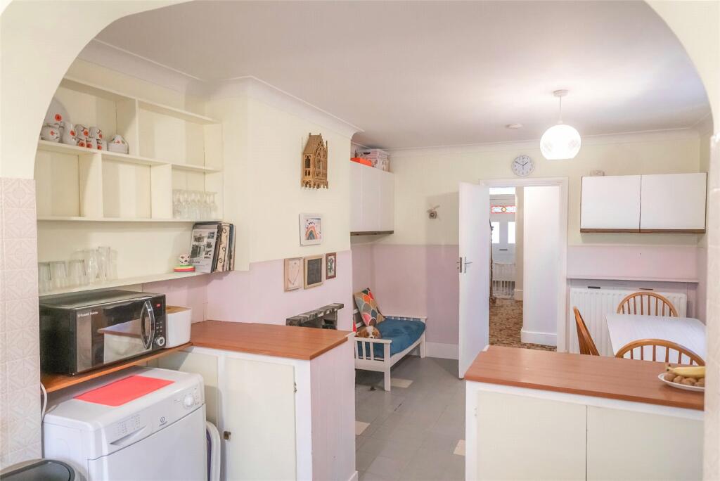Kitchen E
