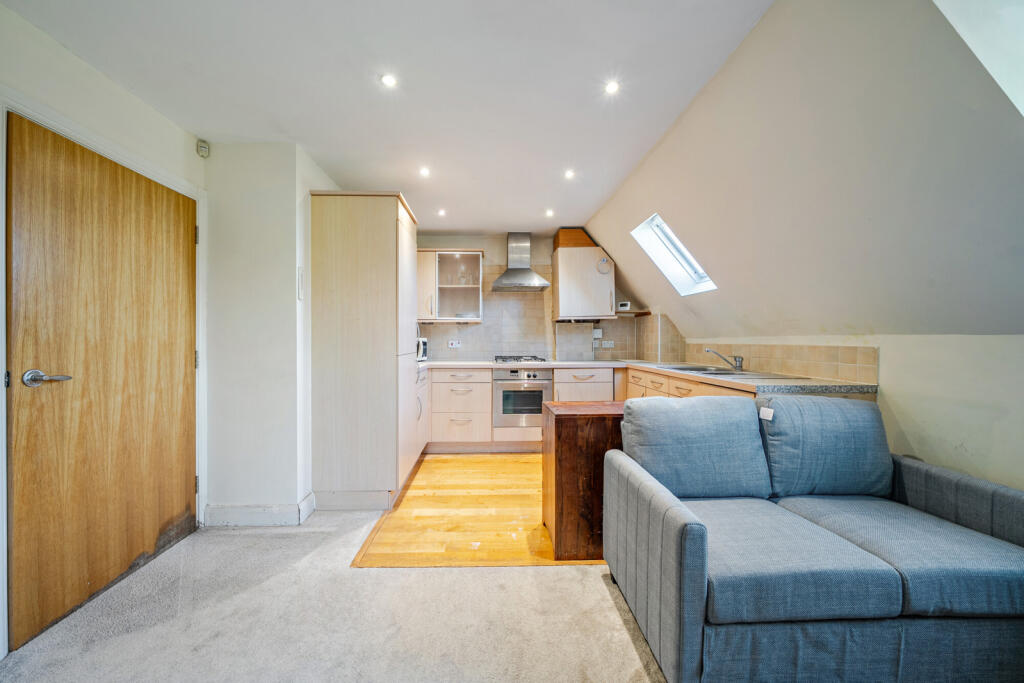 1359678-19-68d50e...