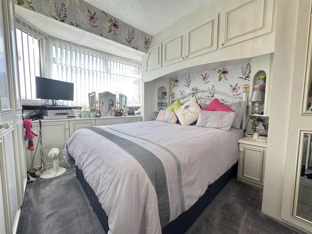 IMG_0120 (Large).JPG