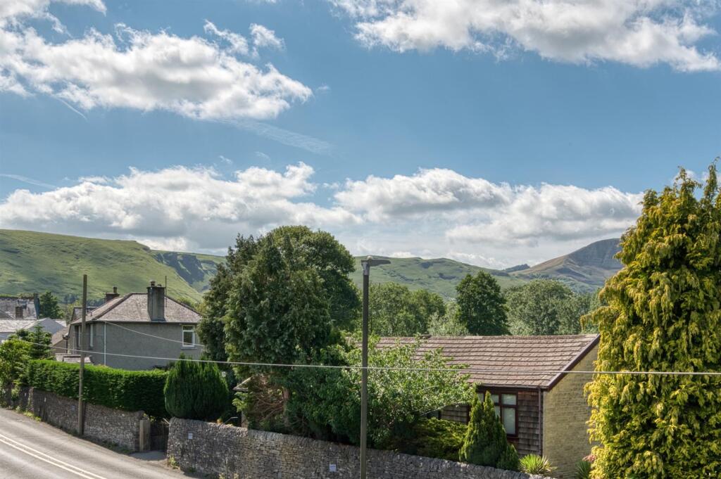 Saxton Mee 5 How Lane -0013.jpg