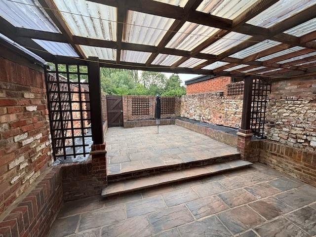22 Lower Church rear courtyard.jpg