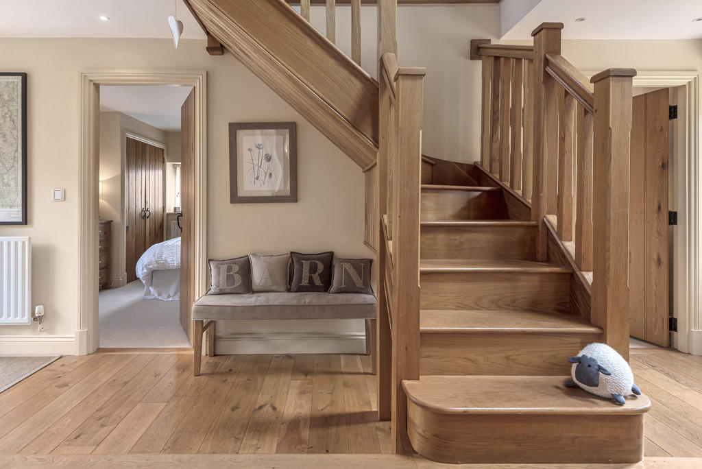 Feature Staircase