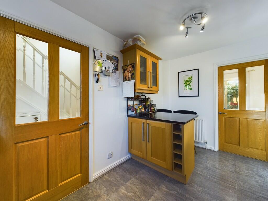 CAM04273G0-PR0059...