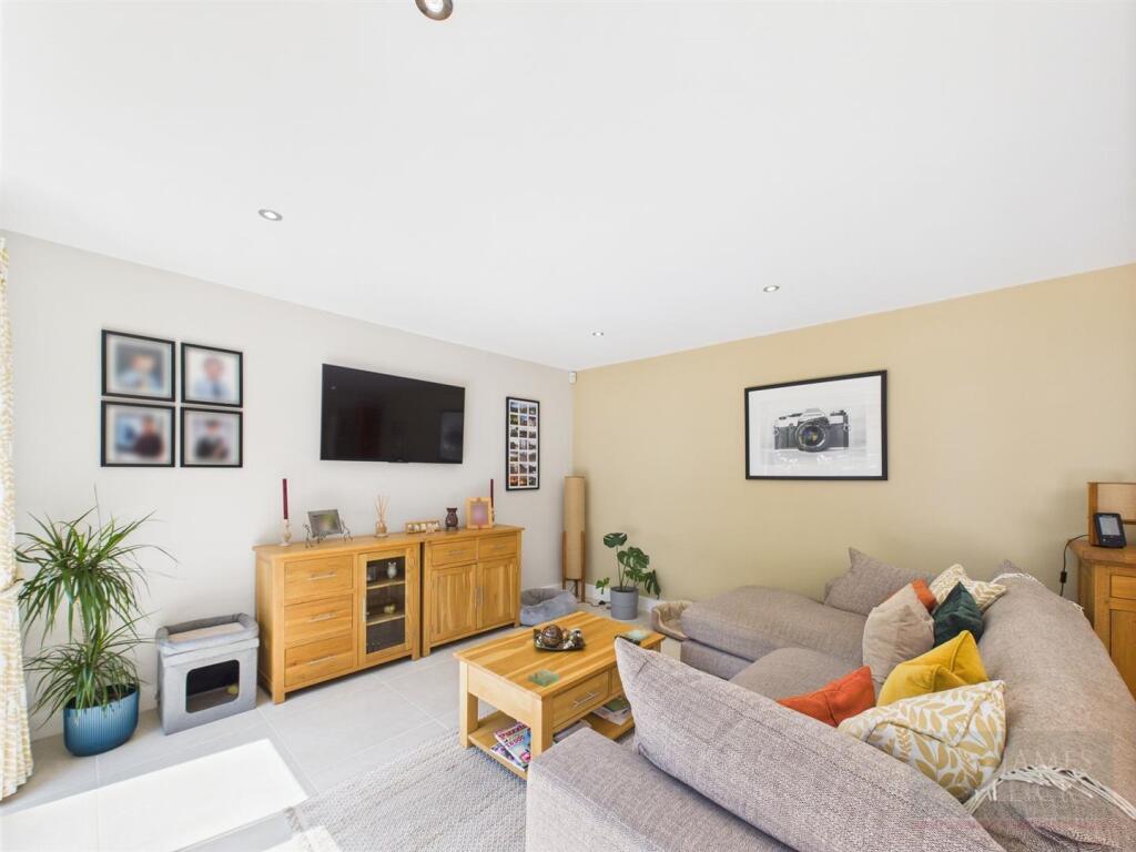 Open plan living kitchen